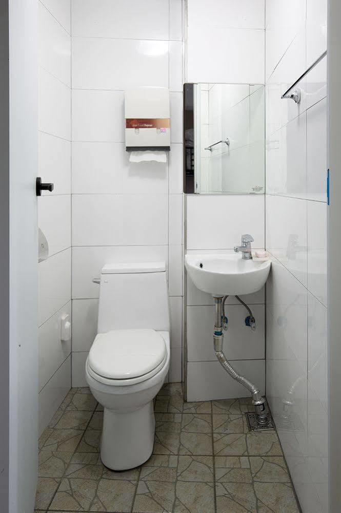 Story In Jeju Guesthouse Экстерьер фото